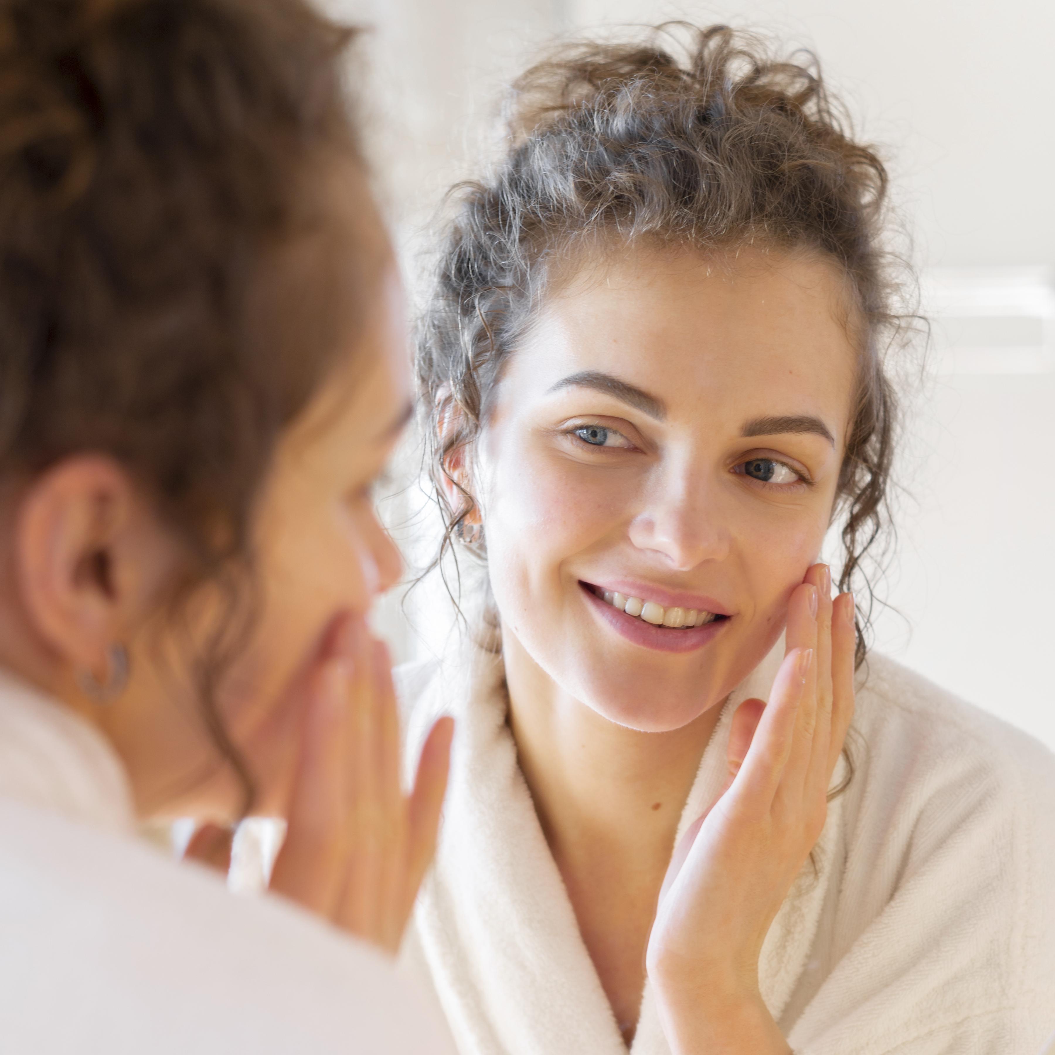 Tratamiento de Limpieza Facial Profesional Limpieza Facial Profesional